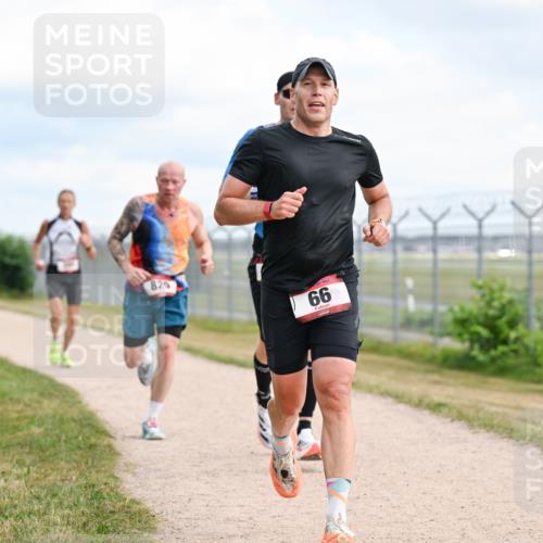 14.09.2025 - Airport Race Dr. Thomas Lammeyer http://msf.ph/oto/8864875 14.09.2025 12:05:04 Laufen 829, 66 meine-sportfotos.de
