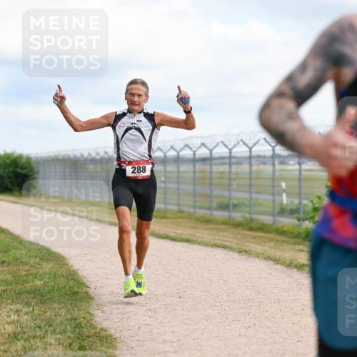 14.09.2025 - Airport Race Dr. Thomas Lammeyer http://msf.ph/oto/8864906 14.09.2025 12:05:06 Laufen 288, 829 meine-sportfotos.de