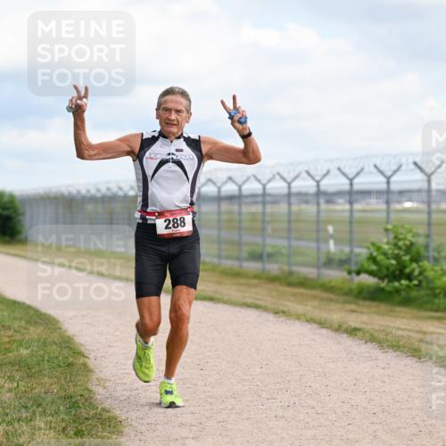 14.09.2025 - Airport Race Dr. Thomas Lammeyer http://msf.ph/oto/8864916 14.09.2025 12:05:07 Laufen 288 meine-sportfotos.de