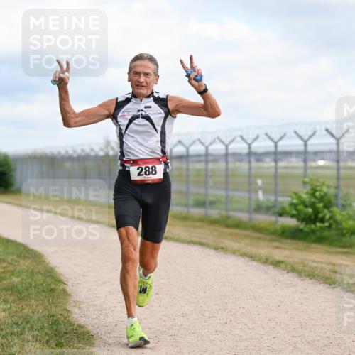 14.09.2025 - Airport Race Dr. Thomas Lammeyer http://msf.ph/oto/8864922 14.09.2025 12:05:07 Laufen 288 meine-sportfotos.de