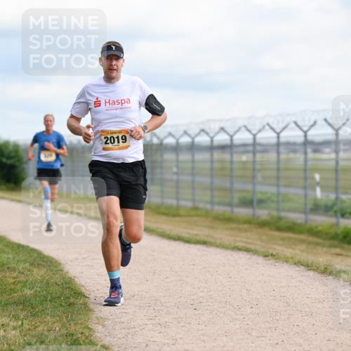 14.09.2025 - Airport Race Dr. Thomas Lammeyer http://msf.ph/oto/8864949 14.09.2025 12:05:13 Laufen 398, 2019 meine-sportfotos.de