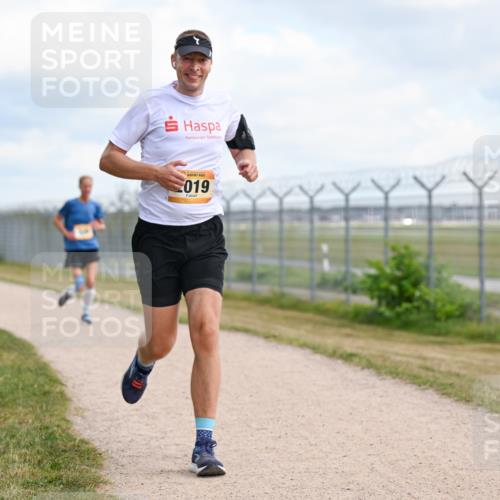 14.09.2025 - Airport Race Dr. Thomas Lammeyer http://msf.ph/oto/8864972 14.09.2025 12:05:14 Laufen 019 meine-sportfotos.de