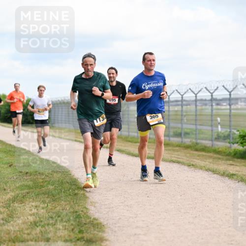 14.09.2025 - Airport Race Dr. Thomas Lammeyer http://msf.ph/oto/8865035 14.09.2025 12:05:21 Laufen 1027, 1134, 95, 305, 305 meine-sportfotos.de