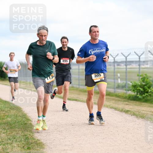 14.09.2025 - Airport Race Dr. Thomas Lammeyer http://msf.ph/oto/8865047 14.09.2025 12:05:22 Laufen 113, 895, 305, 305 meine-sportfotos.de