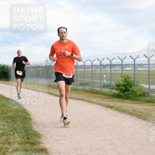 14.09.2025 - Airport Race Dr. Thomas Lammeyer http://msf.ph/oto/8865140 14.09.2025 12:05:28 Laufen 063 meine-sportfotos.de