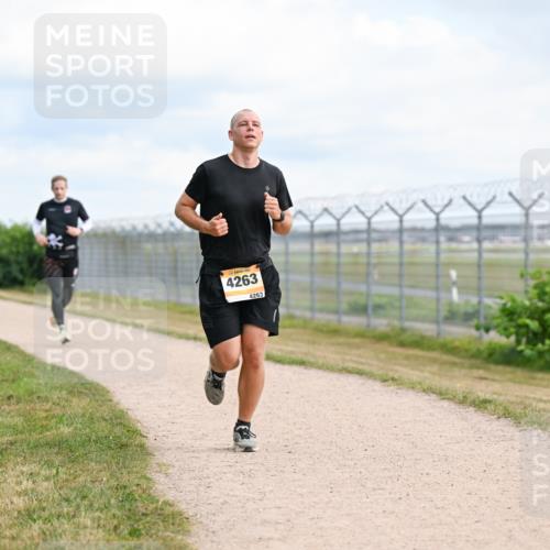 14.09.2025 - Airport Race Dr. Thomas Lammeyer http://msf.ph/oto/8865164 14.09.2025 12:05:30 Laufen 4263, 4263 meine-sportfotos.de