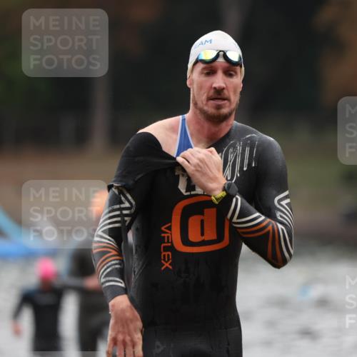 14.09.2025 - Stadtparktriathlon Michael Strokosch http://msf.ph/oto/8865178 14.09.2025 09:01:29 Schwimmen 386, 402, 404, 412, 422 meine-sportfotos.de