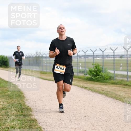 14.09.2025 - Airport Race Dr. Thomas Lammeyer http://msf.ph/oto/8865185 14.09.2025 12:05:31 Laufen 4263, 4263 meine-sportfotos.de