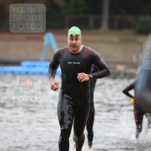 14.09.2025 - Stadtparktriathlon Michael Strokosch http://msf.ph/oto/8865187 14.09.2025 09:01:34 Schwimmen 386, 402, 404, 422 meine-sportfotos.de