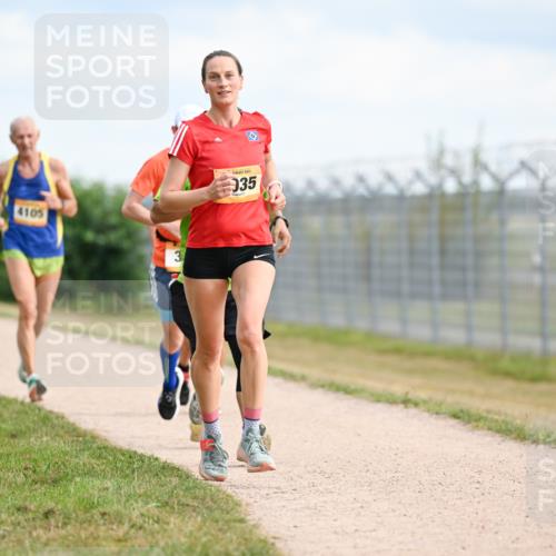 14.09.2025 - Airport Race Dr. Thomas Lammeyer http://msf.ph/oto/8865205 14.09.2025 12:05:37 Laufen 4105, 3, 35 meine-sportfotos.de