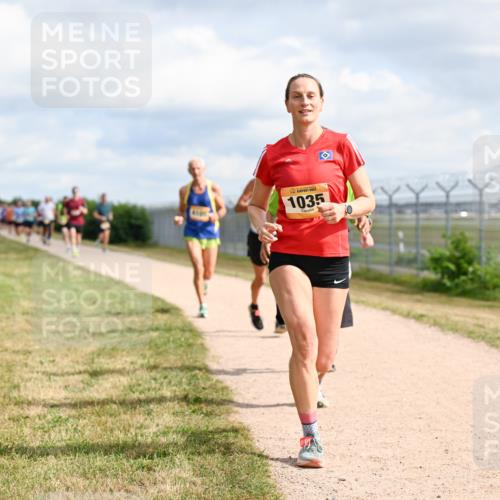 14.09.2025 - Airport Race Dr. Thomas Lammeyer http://msf.ph/oto/8865283 14.09.2025 12:05:41 Laufen 1035 meine-sportfotos.de