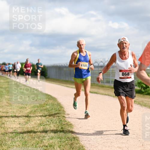 14.09.2025 - Airport Race Dr. Thomas Lammeyer http://msf.ph/oto/8865308 14.09.2025 12:05:43 Laufen 4105, 868, 353 meine-sportfotos.de