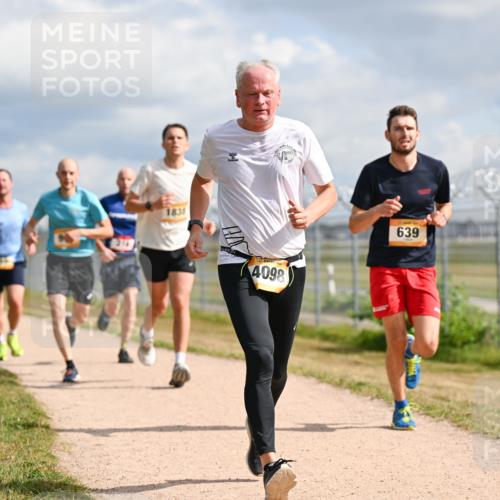 14.09.2025 - Airport Race Dr. Thomas Lammeyer http://msf.ph/oto/8865470 14.09.2025 12:05:55 Laufen 1831, 4098, 639 meine-sportfotos.de