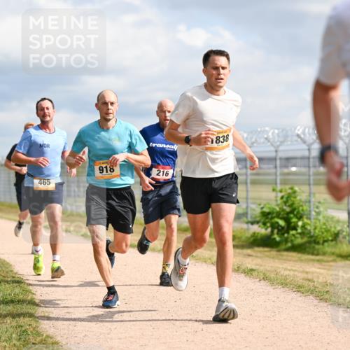 14.09.2025 - Airport Race Dr. Thomas Lammeyer http://msf.ph/oto/8865480 14.09.2025 12:05:56 Laufen 838, 465, 918, 216, 409 meine-sportfotos.de