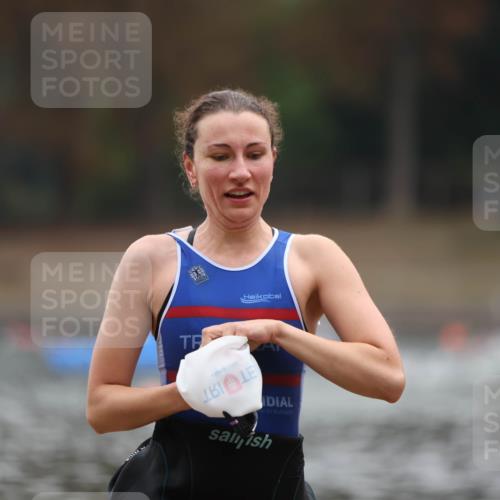 14.09.2025 - Stadtparktriathlon Michael Strokosch http://msf.ph/oto/8865630 14.09.2025 09:05:24 Schwimmen 415 meine-sportfotos.de