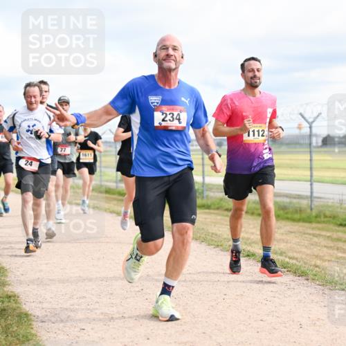 14.09.2025 - Airport Race Dr. Thomas Lammeyer http://msf.ph/oto/8865686 14.09.2025 12:06:09 Laufen 77, 1611, 24, 234, 1112 meine-sportfotos.de