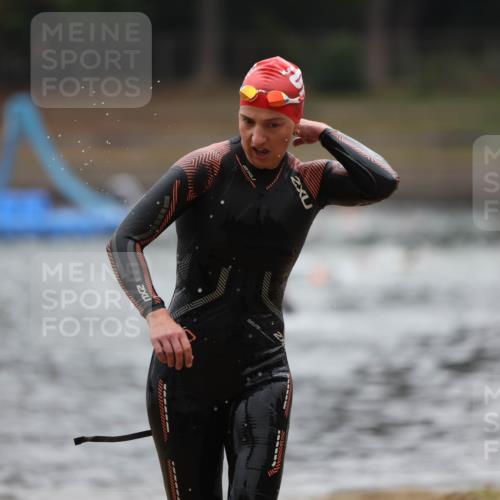 14.09.2025 - Stadtparktriathlon Michael Strokosch http://msf.ph/oto/8865775 14.09.2025 09:11:23 Schwimmen 457, 466 meine-sportfotos.de