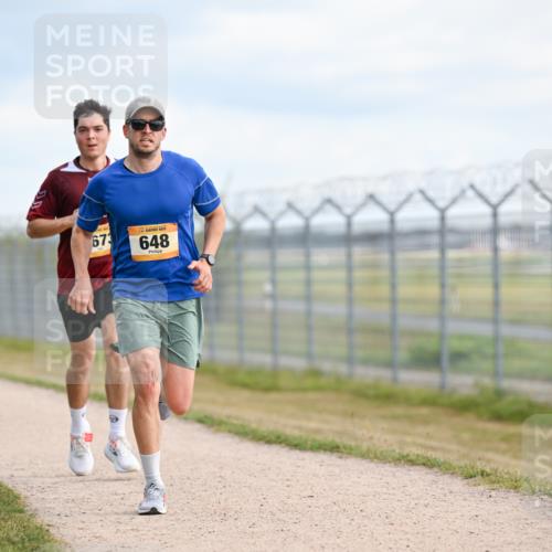 14.09.2025 - Airport Race Dr. Thomas Lammeyer http://msf.ph/oto/8865781 14.09.2025 12:06:16 Laufen 673, 648 meine-sportfotos.de
