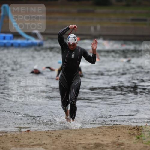 14.09.2025 - Stadtparktriathlon Michael Strokosch http://msf.ph/oto/8865788 14.09.2025 09:11:29 Schwimmen 457 meine-sportfotos.de