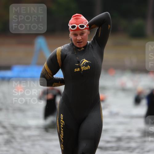 14.09.2025 - Stadtparktriathlon Michael Strokosch http://msf.ph/oto/8865822 14.09.2025 09:11:41 Schwimmen 456, 478, 501 meine-sportfotos.de