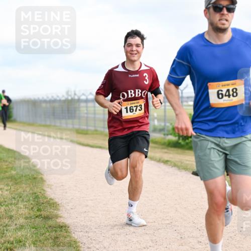 14.09.2025 - Airport Race Dr. Thomas Lammeyer http://msf.ph/oto/8865836 14.09.2025 12:06:19 Laufen 1673, 3, 648 meine-sportfotos.de