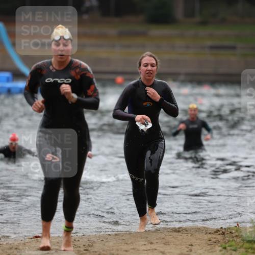 14.09.2025 - Stadtparktriathlon Michael Strokosch http://msf.ph/oto/8865837 14.09.2025 09:11:49 Schwimmen 453, 456, 460, 462, 501 meine-sportfotos.de