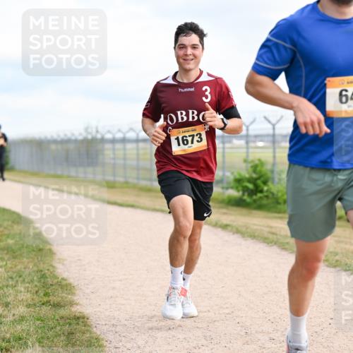 14.09.2025 - Airport Race Dr. Thomas Lammeyer http://msf.ph/oto/8865838 14.09.2025 12:06:19 Laufen 3, 1673, 648 meine-sportfotos.de