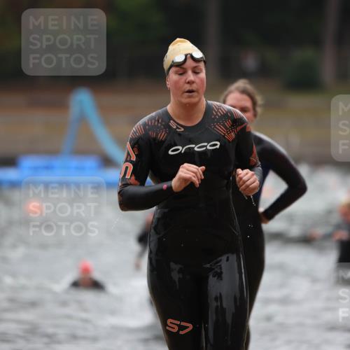 14.09.2025 - Stadtparktriathlon Michael Strokosch http://msf.ph/oto/8865842 14.09.2025 09:11:51 Schwimmen 453, 456, 460, 462, 501 meine-sportfotos.de