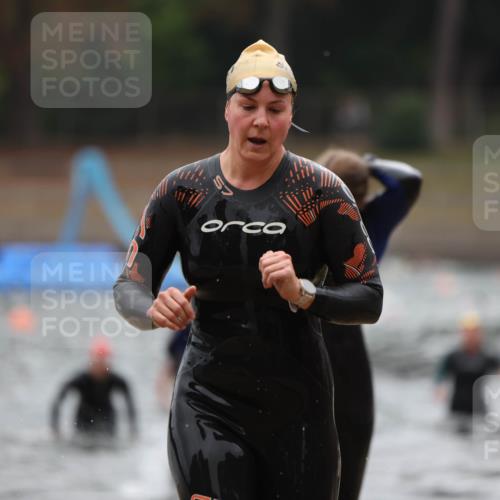 14.09.2025 - Stadtparktriathlon Michael Strokosch http://msf.ph/oto/8865845 14.09.2025 09:11:51 Schwimmen 453, 456, 460, 462, 501 meine-sportfotos.de
