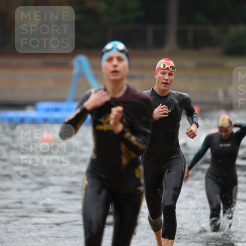14.09.2025 - Stadtparktriathlon Michael Strokosch http://msf.ph/oto/8865873 14.09.2025 09:11:59 Schwimmen 452, 453, 460, 462, 475 meine-sportfotos.de