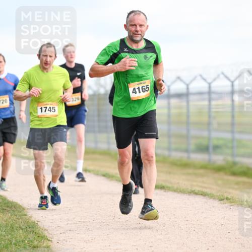 14.09.2025 - Airport Race Dr. Thomas Lammeyer http://msf.ph/oto/8865884 14.09.2025 12:06:24 Laufen 1720, 1745, 226, 4165 meine-sportfotos.de