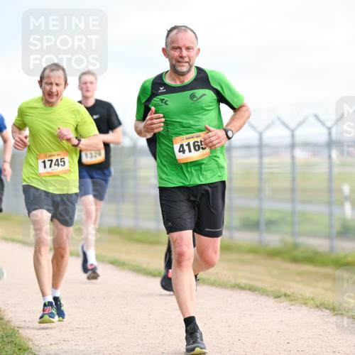 14.09.2025 - Airport Race Dr. Thomas Lammeyer http://msf.ph/oto/8865890 14.09.2025 12:06:25 Laufen 1720, 1745, 4165 meine-sportfotos.de