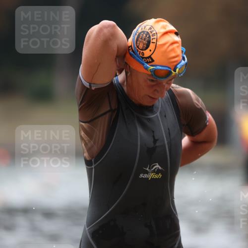 14.09.2025 - Stadtparktriathlon Michael Strokosch http://msf.ph/oto/8865908 14.09.2025 09:12:10 Schwimmen 452 meine-sportfotos.de