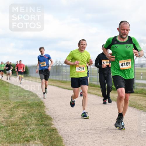 14.09.2025 - Airport Race Dr. Thomas Lammeyer http://msf.ph/oto/8865922 14.09.2025 12:06:27 Laufen 1720, 1745, 1189, 4165 meine-sportfotos.de