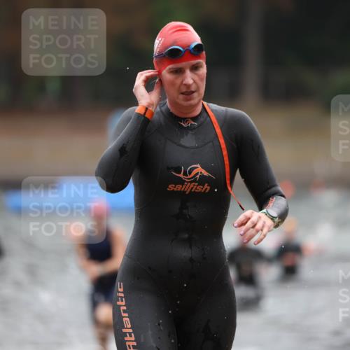 14.09.2025 - Stadtparktriathlon Michael Strokosch http://msf.ph/oto/8865929 14.09.2025 09:12:38 Schwimmen 459, 463, 467, 468, 483 meine-sportfotos.de