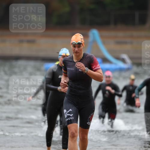 14.09.2025 - Stadtparktriathlon Michael Strokosch http://msf.ph/oto/8865995 14.09.2025 09:13:07 Schwimmen 454, 472, 479, 481, 493, 502 meine-sportfotos.de