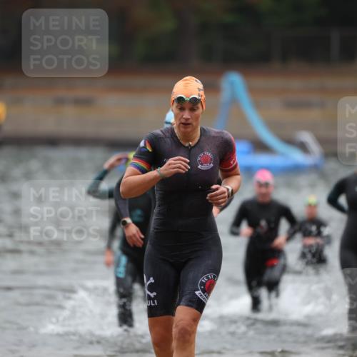 14.09.2025 - Stadtparktriathlon Michael Strokosch http://msf.ph/oto/8865998 14.09.2025 09:13:07 Schwimmen 454, 472, 479, 481, 493, 502 meine-sportfotos.de