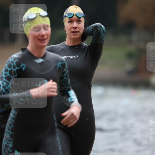 14.09.2025 - Stadtparktriathlon Michael Strokosch http://msf.ph/oto/8866013 14.09.2025 09:13:12 Schwimmen 454, 471, 472, 479, 481, 493, 502 meine-sportfotos.de