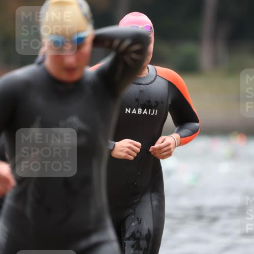 14.09.2025 - Stadtparktriathlon Michael Strokosch http://msf.ph/oto/8866041 14.09.2025 09:13:20 Schwimmen 471, 472, 479 meine-sportfotos.de