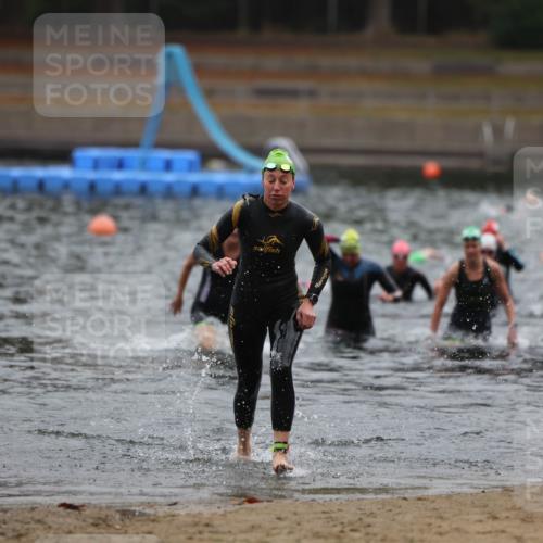 14.09.2025 - Stadtparktriathlon Michael Strokosch http://msf.ph/oto/8866048 14.09.2025 09:13:29 Schwimmen 503 meine-sportfotos.de