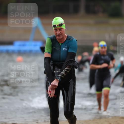 14.09.2025 - Stadtparktriathlon Michael Strokosch http://msf.ph/oto/8866138 14.09.2025 09:14:12 Schwimmen 469, 486, 495, 500, 506 meine-sportfotos.de
