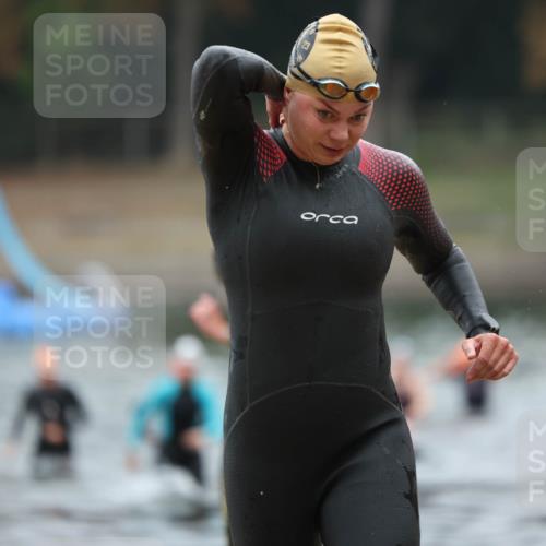 14.09.2025 - Stadtparktriathlon Michael Strokosch http://msf.ph/oto/8866180 14.09.2025 09:14:22 Schwimmen 469, 500, 506 meine-sportfotos.de