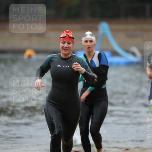 14.09.2025 - Stadtparktriathlon Michael Strokosch http://msf.ph/oto/8866212 14.09.2025 09:14:33 Schwimmen 445, 447, 448, 450, 458, 477 meine-sportfotos.de