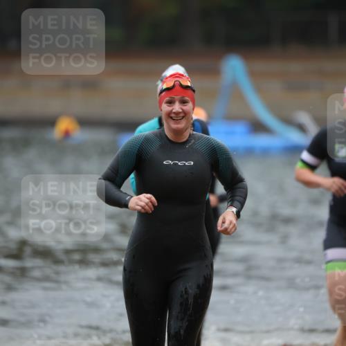 14.09.2025 - Stadtparktriathlon Michael Strokosch http://msf.ph/oto/8866216 14.09.2025 09:14:33 Schwimmen 445, 447, 448, 450, 458, 477 meine-sportfotos.de