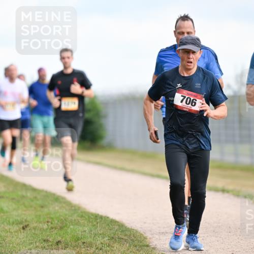 14.09.2025 - Airport Race Dr. Thomas Lammeyer http://msf.ph/oto/8866227 14.09.2025 12:06:56 Laufen 706 meine-sportfotos.de