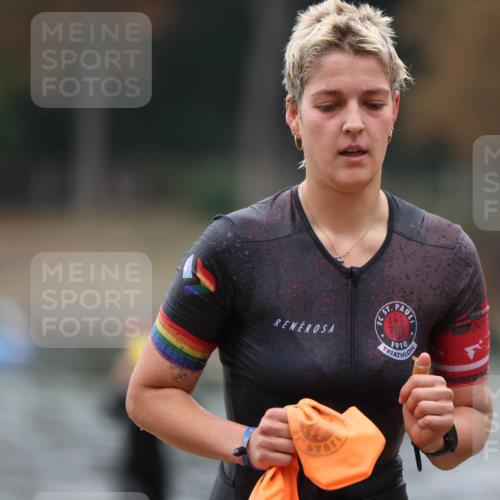 14.09.2025 - Stadtparktriathlon Michael Strokosch http://msf.ph/oto/8866244 14.09.2025 09:14:45 Schwimmen 447, 505 meine-sportfotos.de