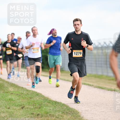 14.09.2025 - Airport Race Dr. Thomas Lammeyer http://msf.ph/oto/8866245 14.09.2025 12:06:58 Laufen 1118, 1279, 700 meine-sportfotos.de