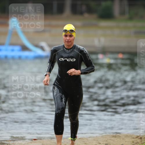 14.09.2025 - Stadtparktriathlon Michael Strokosch http://msf.ph/oto/8866246 14.09.2025 09:14:49 Schwimmen 447, 505 meine-sportfotos.de