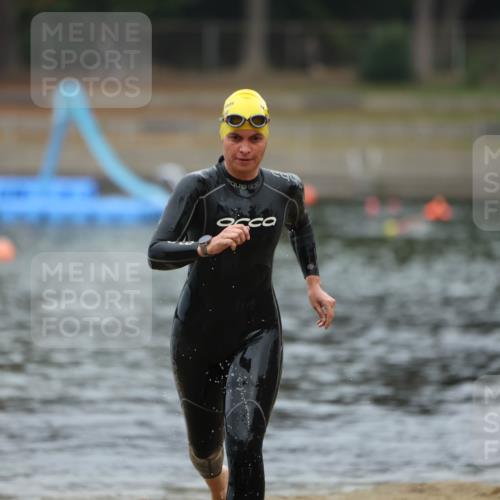 14.09.2025 - Stadtparktriathlon Michael Strokosch http://msf.ph/oto/8866249 14.09.2025 09:14:49 Schwimmen 447, 505 meine-sportfotos.de