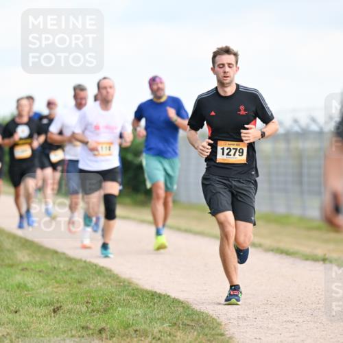 14.09.2025 - Airport Race Dr. Thomas Lammeyer http://msf.ph/oto/8866251 14.09.2025 12:06:59 Laufen 1279, 700 meine-sportfotos.de